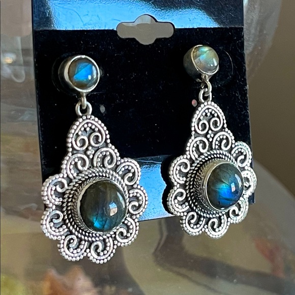 Jewelry - ⭐️ Labradorite Vintage Style Sterling Earrings